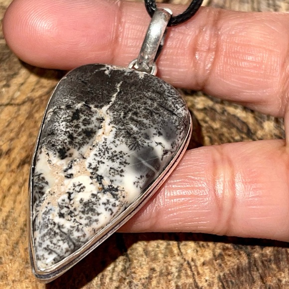 Dendritic Agate Pendant 2 1/4” - Picture 6 of 11
